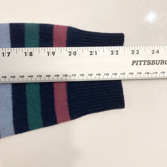 Nwot UNITED COLORS OF BENETTON Sweater M Wool Rainbow-Stripe Crew Long-Sleeve - Picture 9 of 9